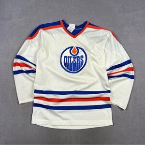 NHL Edmonton White and Blue Oilers Jersey Vintage